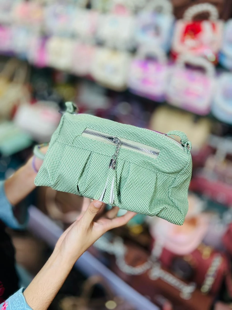 Premium Stylish Designer Handbag – Elevate Your Look